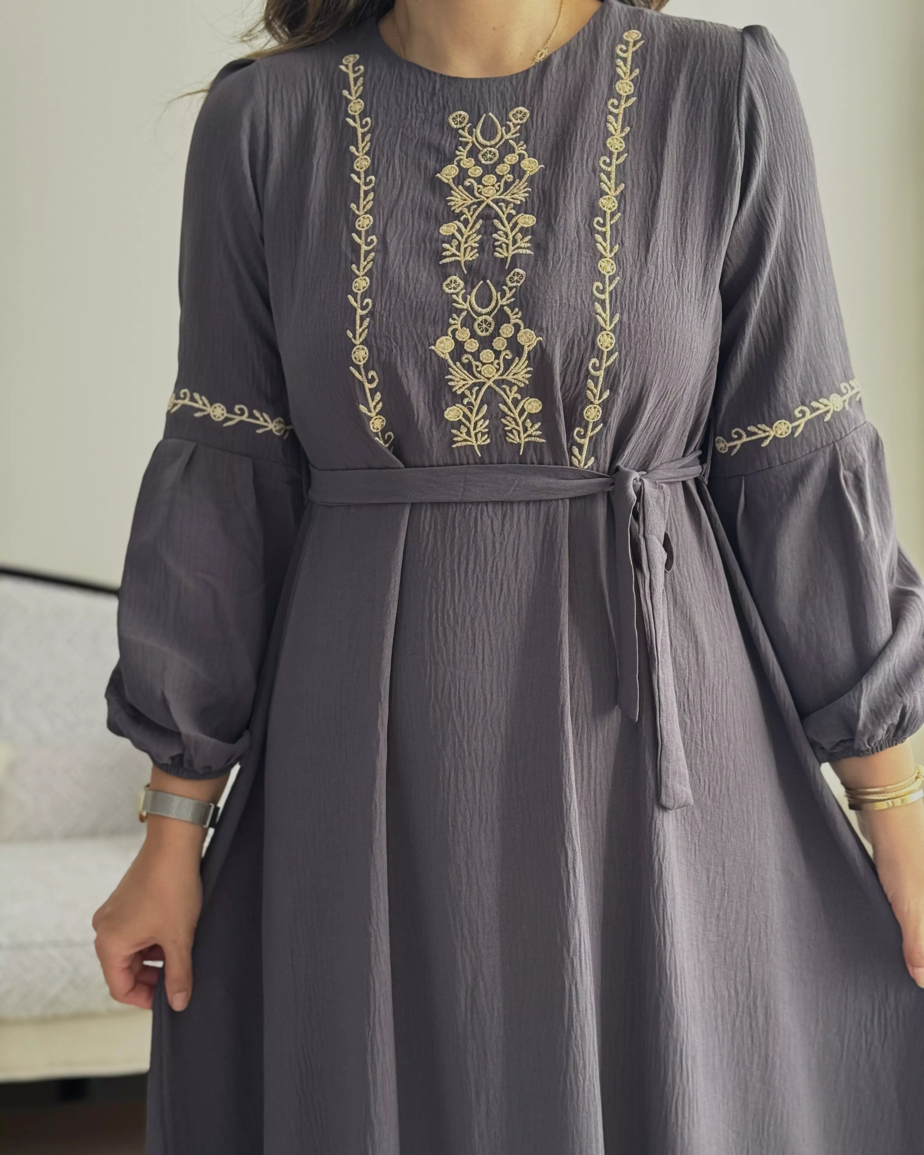 پیراهن گلدوزی سرمه